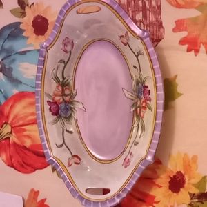 Glass/Pottery reflecive